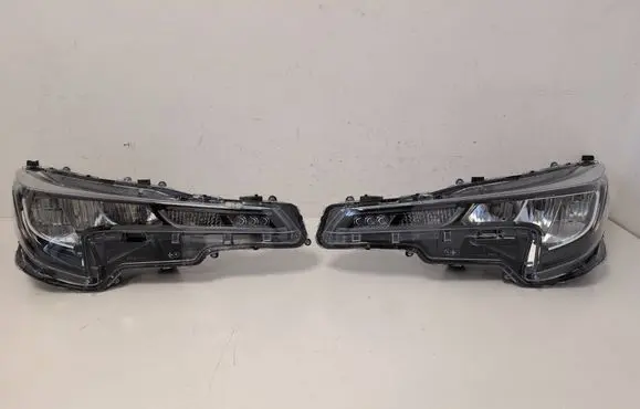 Toyota Corolla E210 E21 Headlight/headlamp 8111002S60 90119224 8115002S60