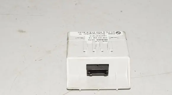 BMW 5 E39 Yaw turn rate sensor 6923215