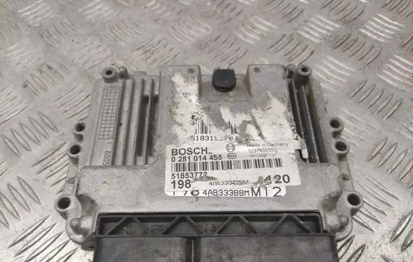 Fiat Bravo Engine control unit/module 0281014455