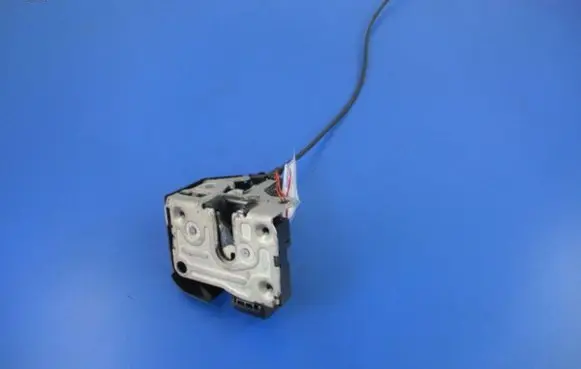 Renault Scenic I Front door lock