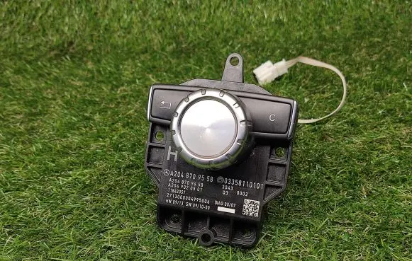 Mercedes-Benz E W212 Multifunctional control switch/knob A2048709558 A2048709658 A2049020501