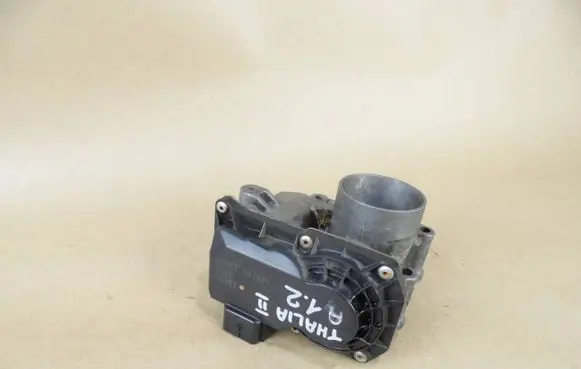 Renault Clio III Throttle body valve 8200568712C 8B08 00387