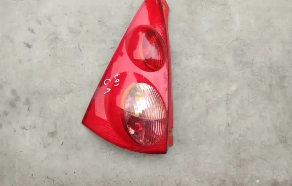Peugeot 107 Rear/tail lights 815600H040