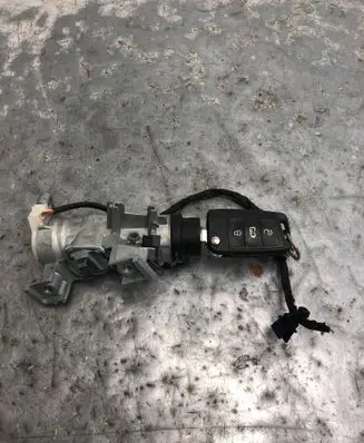 Volkswagen Crafter Ignition lock 5Q0905865ABILI 5Q0905865A 1K0905851