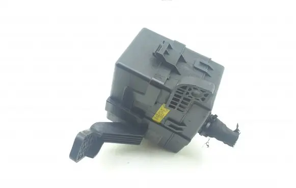 Hyundai Santa Fe Fuse module N914262B32400 M7406410100