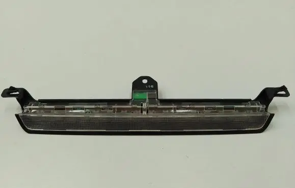 Volvo V70 Third/center stoplight 8658948