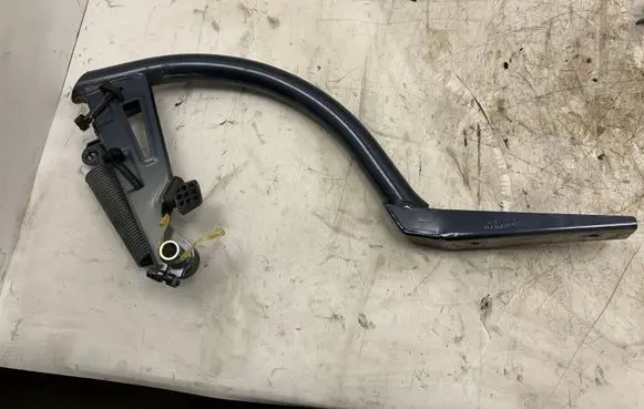 Opel Insignia A Tailgate/trunk/boot hinge 13248721 8JL22