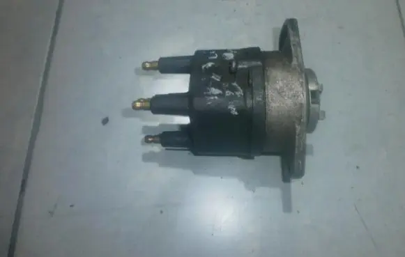 Renault Megane I Spark distributor 7700742852