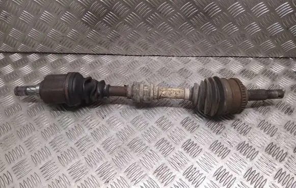 Nissan Primera Front driveshaft