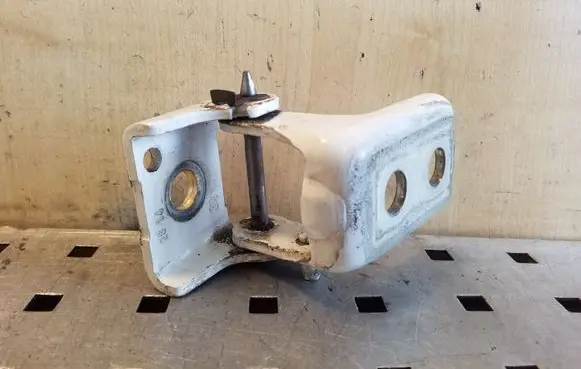 Citroen C4 Grand Picasso Rear door upper hinge