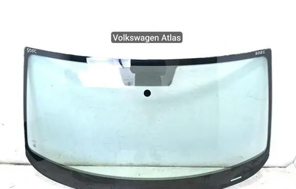 Volkswagen Atlas Front windscreen/windshield window 