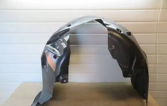 Ford Mustang VI Front wheel arch liner splash guards FR3B6A563A