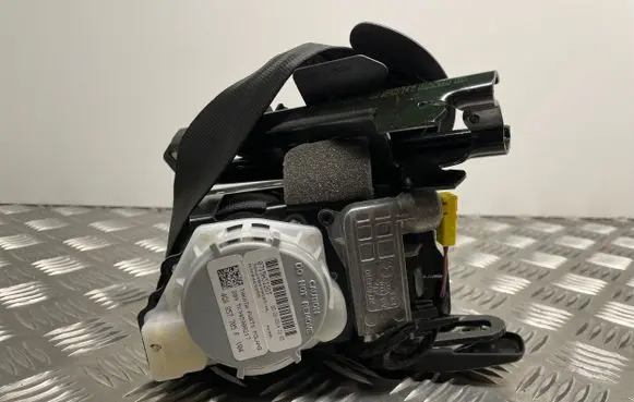 Audi A7 S7 4G Front seatbelt 4G8857705F
