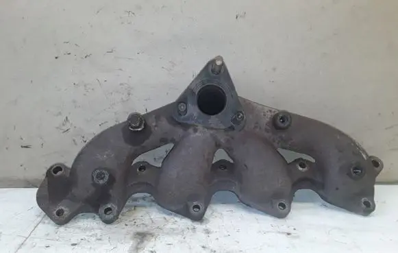 Mitsubishi L200 Exhaust manifold 1555A143
