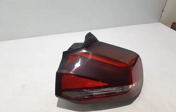 Citroen C4 III e-C4 Rear/tail lights 9831100280