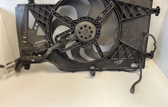Opel Meriva B Radiator cooling fan shroud T5397001 0029746 20102017