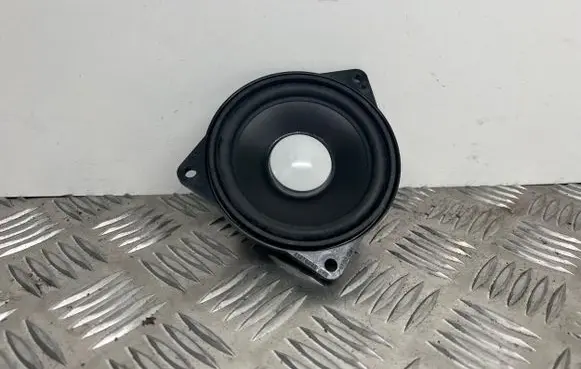 BMW 4 F36 Gran coupe Panel speaker 9368383 65139368383