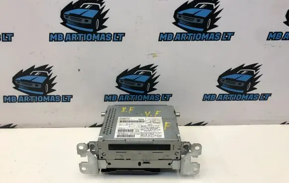Jaguar XF X250 Radio/CD/DVD/GPS head unit 7G9N18C815TA 8X2314C512AA