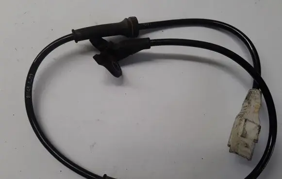 Peugeot 307 ABS brake wheel speed sensor 9652310580 81145A03