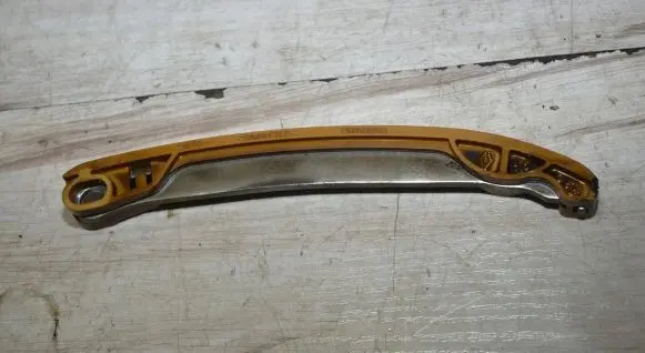 Renault Captur Slide rail for timing chain 130853626R