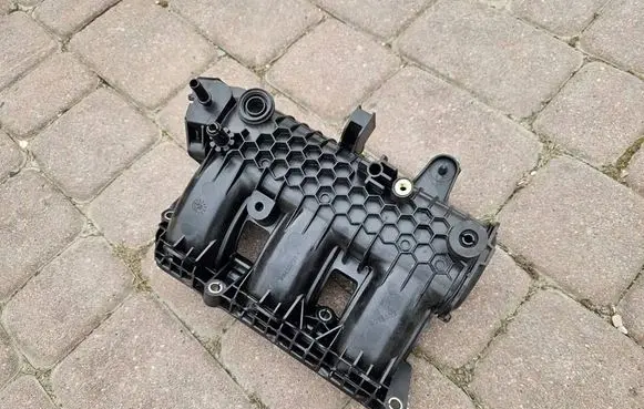 Opel Astra L Intake manifold 9842272880
