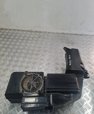 Audi A4 S4 B6 8E 8H Subwoofer speaker 8E9035382A