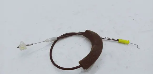 Honda CR-V Front door cable line 