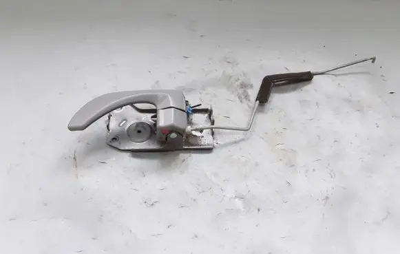 KIA Sorento Front door interior handle J034