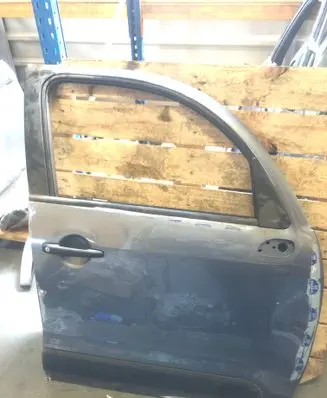 Citroen C3 Picasso Front door