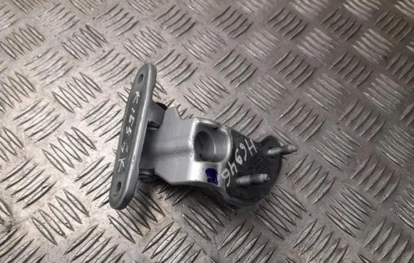 Mercedes-Benz GLE W167 Rear door upper hinge A0000024157