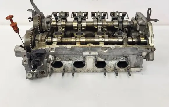 Opel Grandland X Rocker cam cover 9822246110