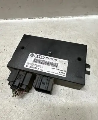 Volkswagen PASSAT B6 Tow bar trailer control unit/module 8P0907383 58299507A