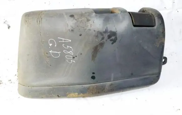 Rear bumper corner part panel trim