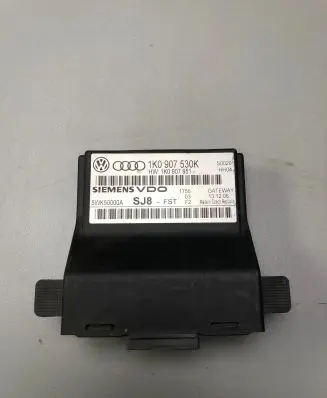 Volkswagen PASSAT B6 Gateway control module 1K0907530K 1K0907951