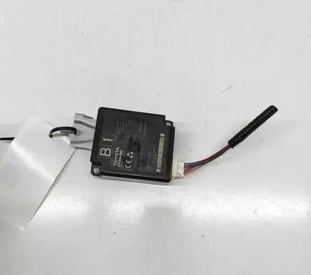 Toyota RAV 4 (XA50) Keyless (KESSY) go control unit/module 61G088000 897B042110