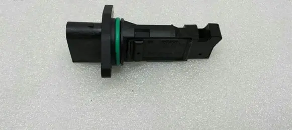 BMW M5 Mass air flow meter 7839014