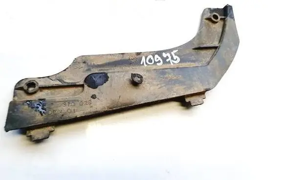 Mercedes-Benz GL X164 Rear mudguard 06070370028