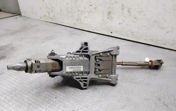 Volvo V50 Steering wheel axle P30714330 30680132