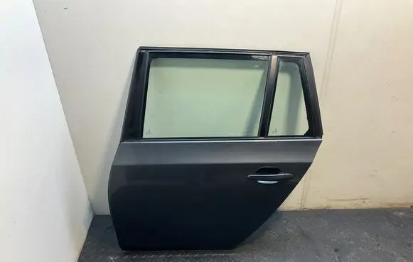 BMW 5 E60 E61 Rear door 