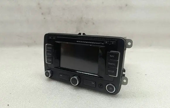 Volkswagen PASSAT B7 Radio/CD/DVD/GPS head unit 3C0035279 VWRNS315EU