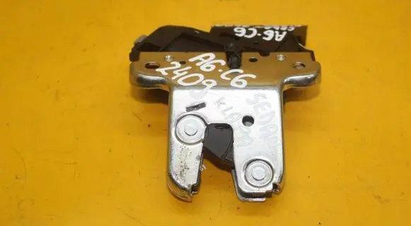 Audi A6 S6 C6 4F Tailgate/trunk/boot lock/catch/latch 4F5827505D