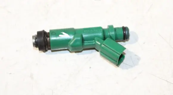 Toyota Prius (XW20) Fuel injector 2325021020