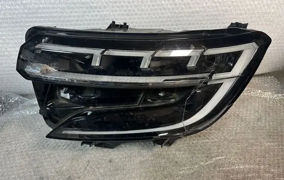 Renault Austral Headlight/headlamp 260609504R