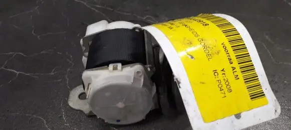 Peugeot 107 Rear seatbelt
