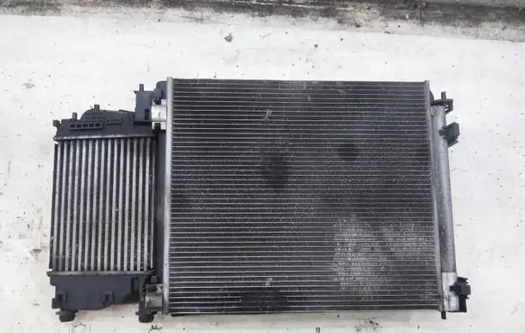 Nissan X-Trail T32 Coolant radiator