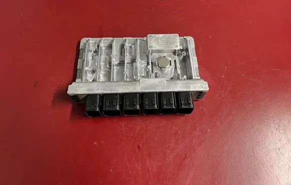 BMW X1 U11 Engine control unit/module 5B4D4C1 12145B4D4C1