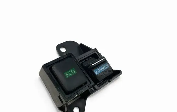 Nissan Leaf II (ZE1) Other switches/knobs/shifts 5SK0A