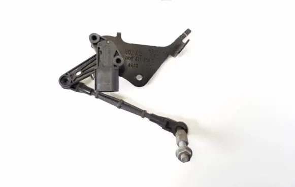 Audi e-tron Rear air suspension level height sensor 4M0907503
