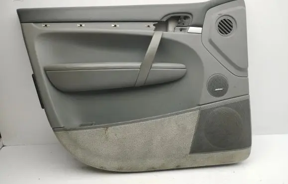 Porsche Cayenne (9PA) Front door card panel trim