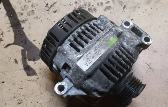 Renault Scenic I Generator/alternator 7700422237 2541980B